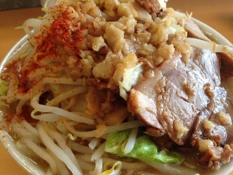 進化を遂げた中毒になる二郎系 伏見駅スグの行列店 ラーメン荘 地球規模で考えろ Kyotopi キョウトピ 京都観光情報 旅行 グルメ