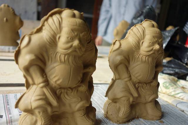浅田製瓦工場】マイ鍾馗さんを作ろう！京瓦を作り続ける、最後の