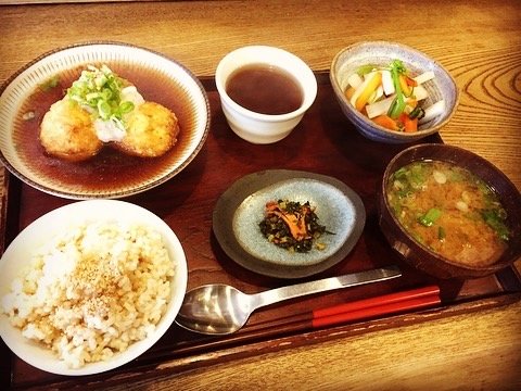 【悲報】京都自然食レストラン元祖！オフィス街の胃袋支え37年の歴史に幕「びお亭」