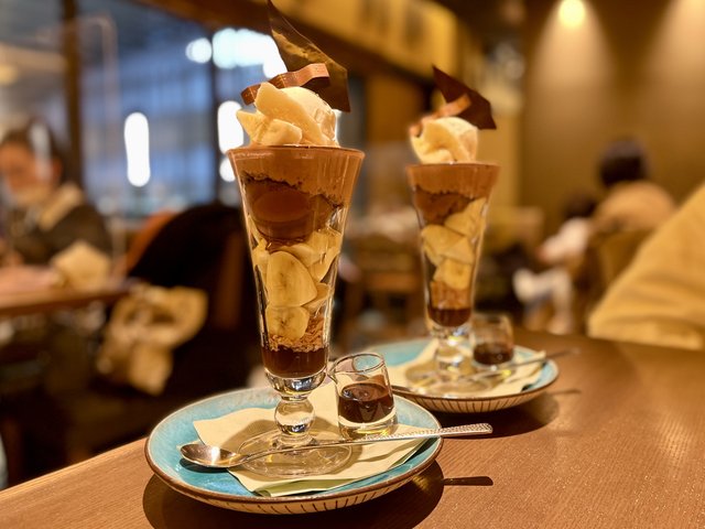 【京都カフェ】ショコラティエが創る至福のチョコレートパフェ『パティスリー&カフェ デリーモ京都』