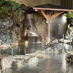 【京都温泉】濃いかけ流し天然源泉が二つ！夏に快適な『冷温泉』も☆桂温泉「仁左衛門の湯」