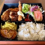 【京都ランチ】お値打ちで美味しい町のレトロ洋食店！定番洋食メニューを一度に「グリル宝」