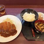 【京都洋食ランチ】日替わり定食は980円！三条会商店街にある地元の人気店「りんどう」
