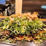 伏見桃山界隈、人気お好み焼き・鉄板焼き店！メニューも豊富でお値打ち「和み鉄板 きた」