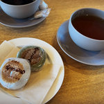 【京都カフェ】上賀茂神社門前の名物和菓子『やきもち』でほっこり☆休憩処「あふひのテラス」