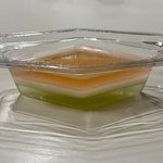 京都人歓喜のローカルフード！懐かしの給食デザート「三色ゼリー」京都生協で販売中