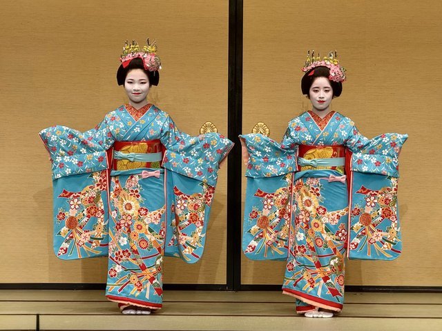 京都】春の風物詩「都をどり」衣裳発表 初舞台の舞妓もお披露目、4月1