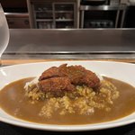 【京都ランチ】穴場鉄板焼き屋さんの“ご褒美ランチ”　絶品ビーフカツカレー『青山』