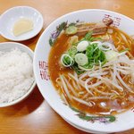 【京都ランチ】修学院の愛され町中華で味わう1000円大満足セット！感動のサクジュワ食感