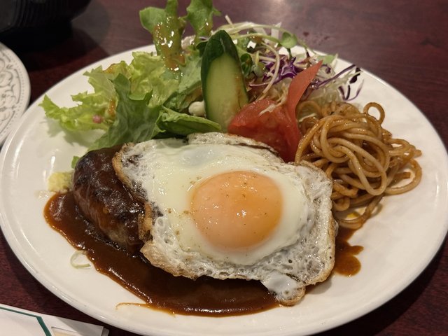 【京都ランチ】喫茶店の域を超えた本格洋食！王道ハンバーグが旨い「キャセロール」