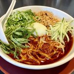 【京都】期間限定"麻辣担々麺"が刺激的すぎる！ネギ入れ放題の老舗「ラーメン横綱」