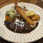【京都洋食ランチ】主役級メニューが勢揃い　地元民が通う長岡京の人気店「くるくる」