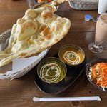 【京都ランチ】熱々ナン＆本格スパイスカレー☆食材も揃うインド・ネパール料理店「ZUZU」