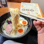 【京都】まるで白雪のような一杯に感動！桂駅すぐ"鶏白湯"ラーメンの新店