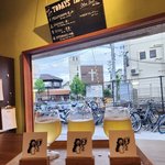 【京都・西院】サウナ上がりに最高の1杯！銭湯「弥生湯」と徒歩すぐ角打ち「TRAM」