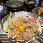 【京都ランチ】緑に囲まれた隠れ家で♡ 彩り豊かな本格タイ料理を楽しむ『コイコイ商店』