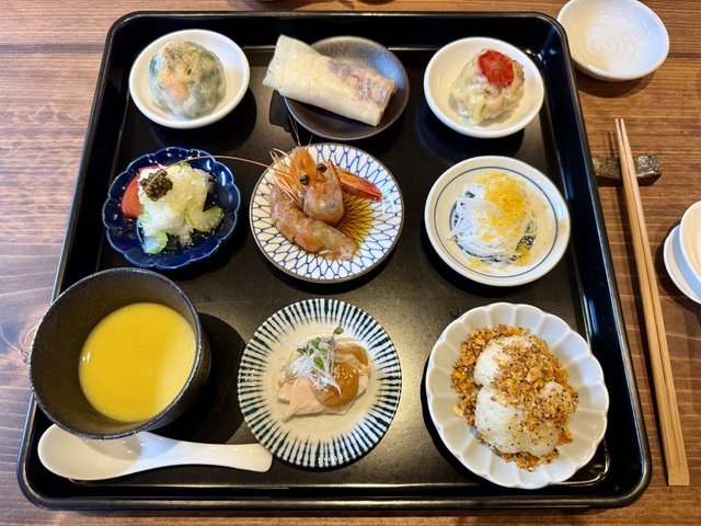 【京都ランチ】主役級の前菜+選べるメインで2800円〜 評判の新店中国料理「春花秋実」のサムネイル画像