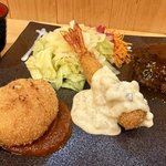 【京都洋食】ハンバーグも海老フライも！選べるランチが人気の知る人ぞ知る実力店「食らう」