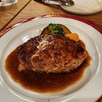 【京都】ハンバーグも評判！御所南に佇む洋食の名店「プチレストラン ないとう」