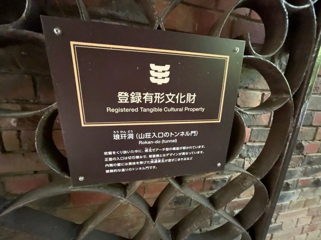 (310889)