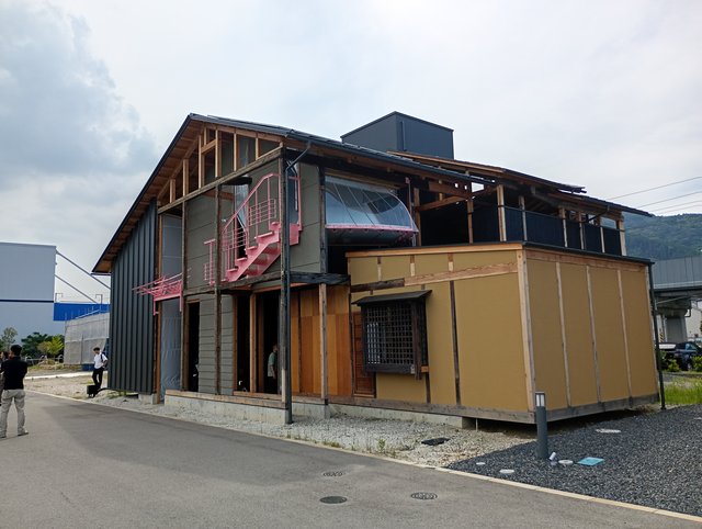 入居企業は現在10社
