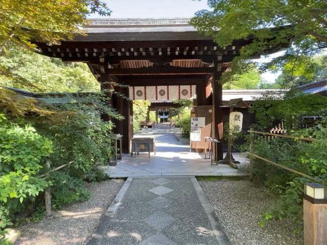 (318748)